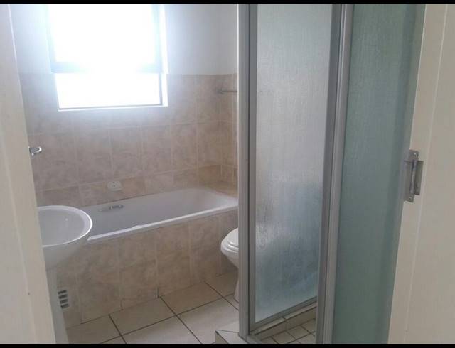 2 BEDROOM APARTMENT FOR SALE IN PARKRAND